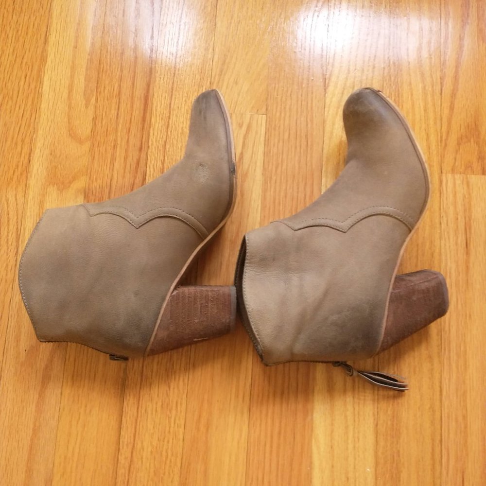 Nordstrom BP Trott Bootie in Chocolate Leather 7M - Picture 2 of 6